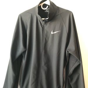 Men’s L Dri-Fit black warm up jacket LN